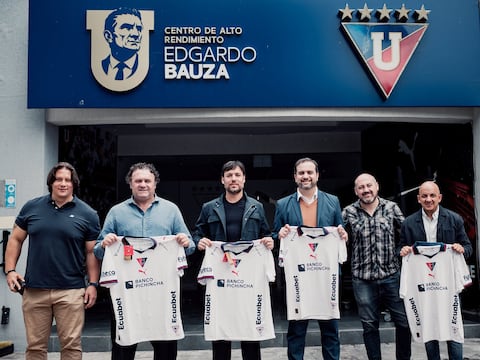 Integrantes del cuerpo técnico de Marcelo Gallardo visitaron las instalaciones de Liga de Quito
