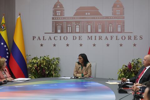 Esta es la nueva fecha para la reunión entre Gustavo Petro y Delcy Rodríguez