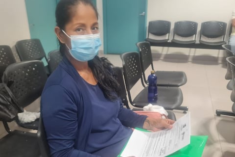 Control anual de creatinina y albúmina en exámenes de sangre y orina, entre las 10 recomendaciones para prevenir enfermedades renales