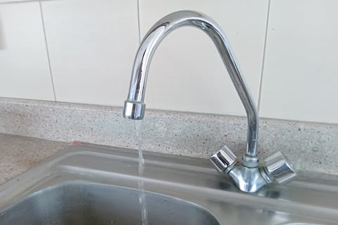 Interagua culmina trabajos y anuncia restablecimiento progresivo del servicio de agua en el norte de Guayaquil