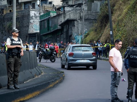 Niño de 8 años muere en ataque armado en una barbería de Las Cuadras: crimen estaría relacionado con chulqueros