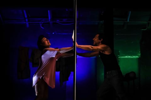 ‘Impulso irresistible’: la obra basada en el caso de Lorena y John Bobbit vuelve a los escenarios en su temporada 2026