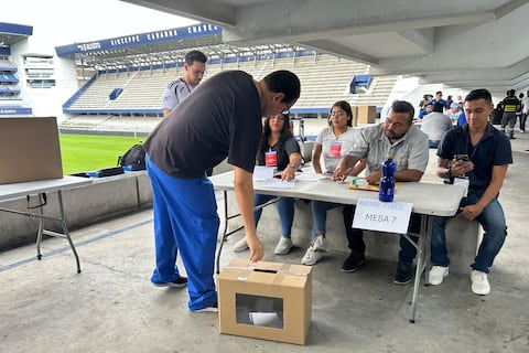 Emelec anuncia fecha de elecciones: socios votarán el 21 de febrero en el estadio George Capwell