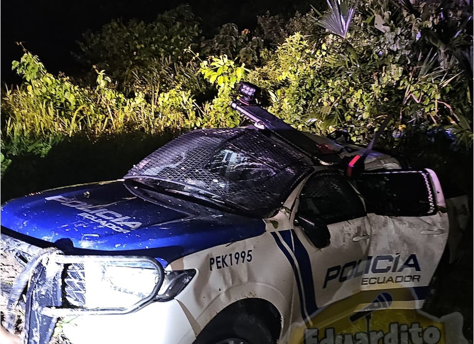 Dos policías heridos en siniestro de tránsito de un patrullero en Orellana