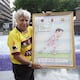 ‘Como es un regalo especial, me gustaría conocerlo y tomarme la foto con él’, el anhelo de Pepín, caricaturista ecuatoriano que pintó un cuadro para Lionel Messi