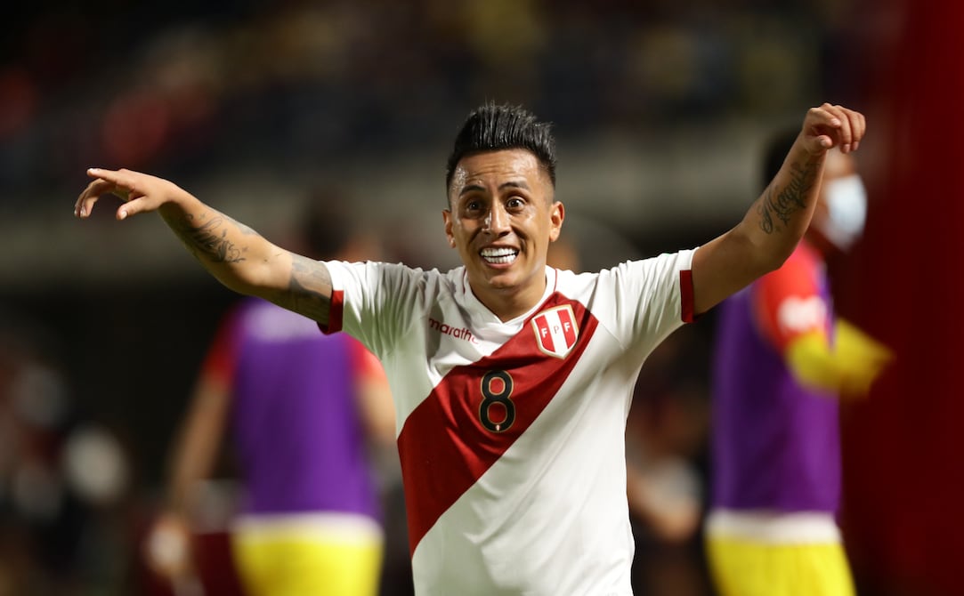 Christian Cueva y la posibilidad de fichar por Emelec: ‘si Dios quiere y pasan otras cosas, bienvenido sea’