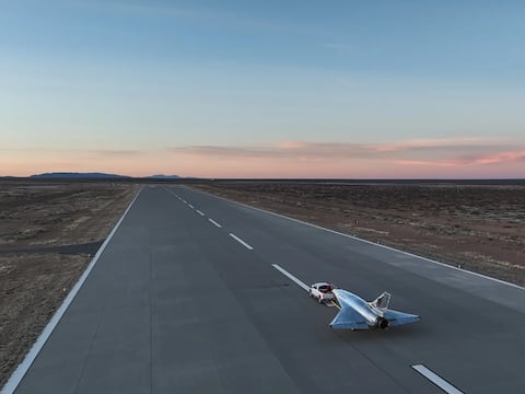 Hacia la aeronave no tripulada más rápida del mundo: la FAA autoriza el vuelo supersónico del nuevo gigante de Hermeus