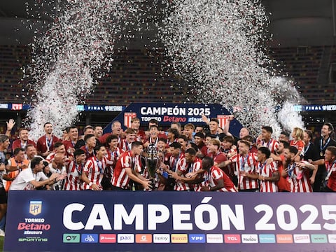 Estudiantes de La Plata se impone en penales a Racing y es campeón del Torneo Clausura en Argentina