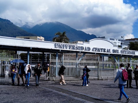 Universidad Central presume alteraciones en notas de 19 estudiantes de Medicina