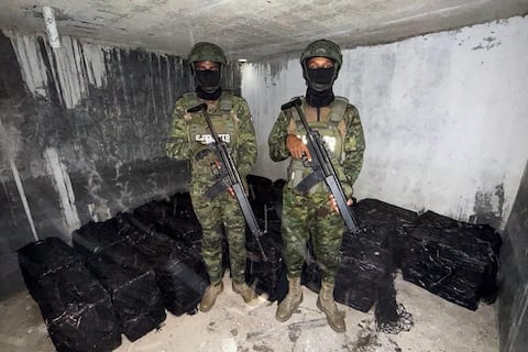 Golpe al narcotráfico en Montecristi: Ejército halló 30 bultos de droga vinculados a Los Lobos