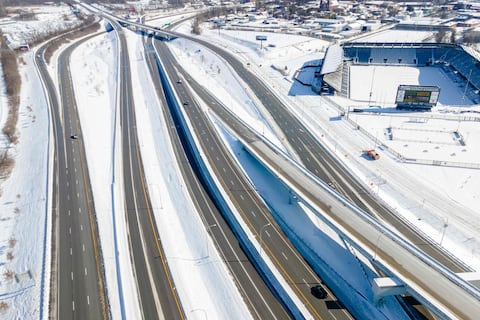 Megatormenta invernal azota Estados Unidos: 30 muertos, frío extremo y cortes masivos de energía