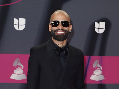 Arcángel revela el tracklist de su nuevo álbum y anuncia temas con Daddy Yankee y Ricky Martin