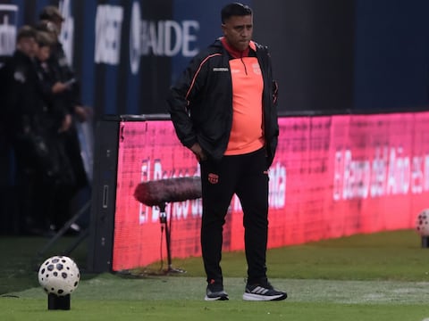 César Farías, DT de Barcelona SC tras la derrota ante IDV: ‘¿Qué nos está faltando? Lastimar arriba’