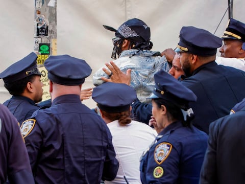 Incidente en la Met Gala 2026: detienen a persona que buscó ingresar a la alfombra blanca