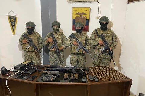 Enfrentamiento a balas entre militares y delincuentes en Bahía deja una persona detenida y armas decomisadas