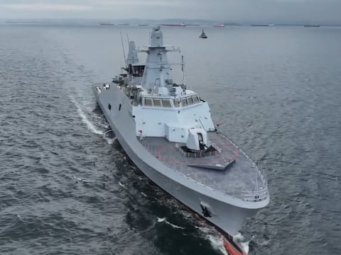 País europeo, miembro de la OTAN, estrena barco completo militar