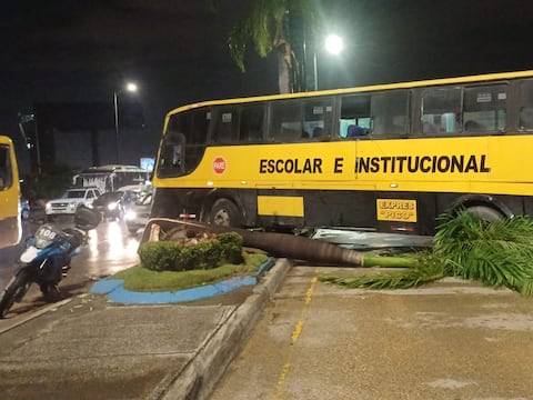 Siniestro de tránsito provoca congestión vehicular en la av. Pedro Menéndez