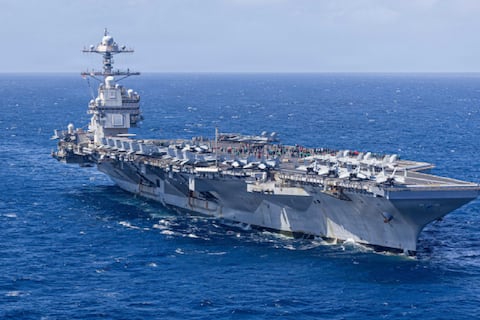 El USS Gerald R. Ford podría quedar fuera de combate durante meses