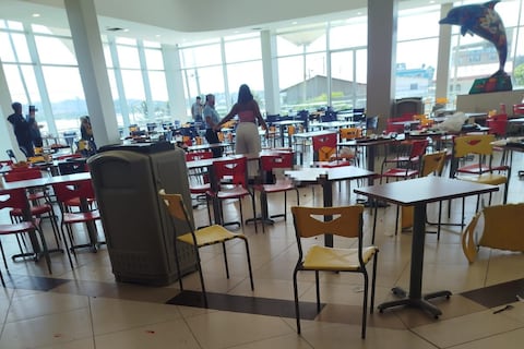 Ataque armado se reporta en centro comercial de Playas: un fallecido y cinco heridos