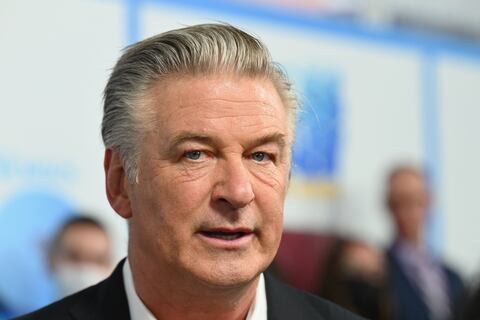 Por qué Alec Baldwin no participó en el nuevo documental de Halyna Hutchins, según la directora