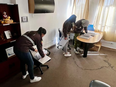 Caso Caja Chica: Fiscalía allana sede de la Revolución Ciudadana en Quito