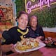 De pedir ayuda para medicinas a generar empleo con su restaurante en Guayaquil: esta es la historia de Sandra Mercado