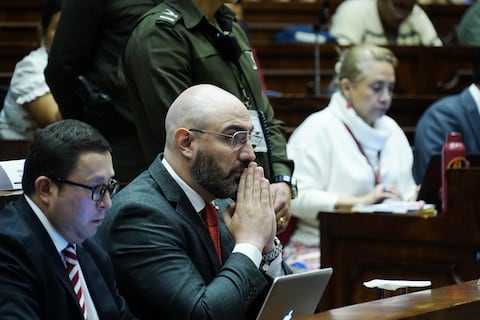 Mario Godoy y asambleístas proponentes ‘se miden’ en la Comisión de Fiscalización en el juicio político al presidente de la Judicatura