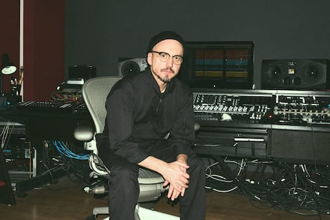 Proyecto ecuatoriano Hipsteria da rienda suelta a la creatividad y presenta su EP ‘El principio del fin’