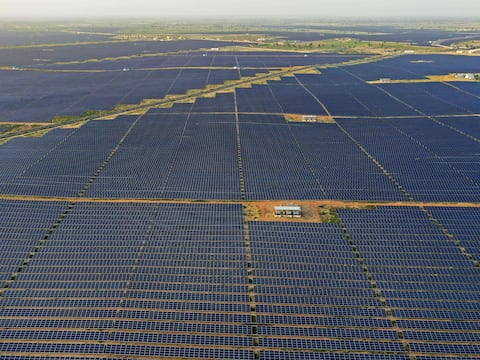 Ciudad exige que se incluya espacios para paneles solares en los planos de las edificaciones