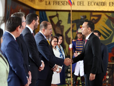 Gabinete binacional entre Ecuador y Perú sella acuerdos con la firma de una Declaración presidencial