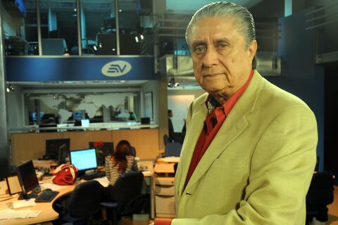 ‘En Ecuavisa estamos de luto’, ‘Se ha ido un hombre bueno’, así se despiden los compañeros de Alfredo Pinoargote