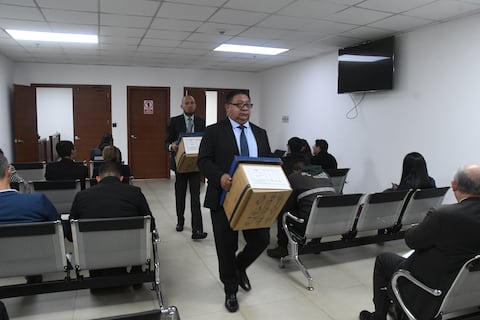 Vuelve a ser diferida audiencia en el caso Amistad, proceso en el que es acusada por lavado de activos Bibian Hernández, abogada investigada en el caso Caja Chica