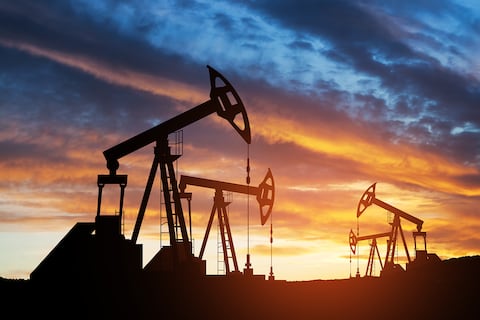 OPEP perderá a uno de sus miembros, EAU anuncia su retiro