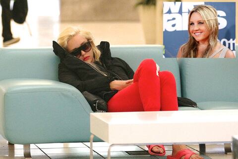 Sin dinero para pagar un hotel, Amanda Bynes decide dormir en centro comercial