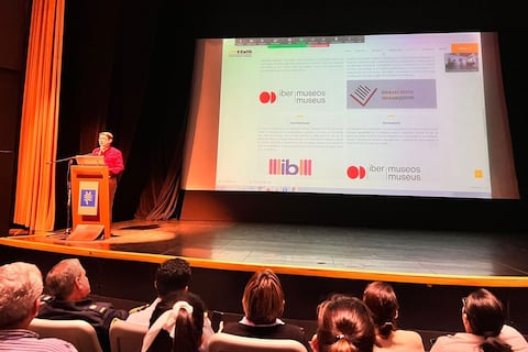 Gobierno presenta registro de museos, archivos históricos y bibliotecas de Ecuador