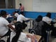 ‘Toca correr para alcanzar bus’: estudiantes nocturnos ajustan salidas por toque de queda en Guayaquil