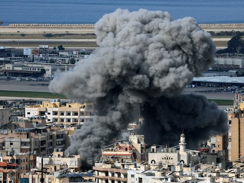 Israel ordena evacuar varios barrios en Beirut: “Salven sus vidas y evacuen sus hogares inmediatamente”