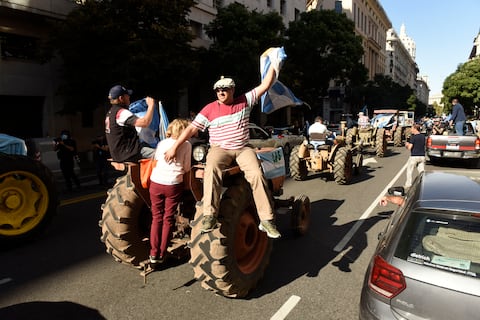Productores rurales argentinos se movilizan contra el Gobierno del socialista Alberto Fernández