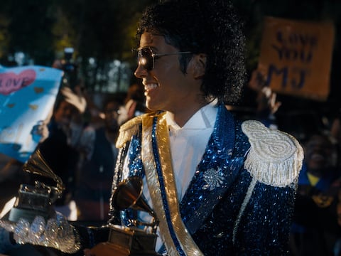 Más que vestuario: la película ‘Michael’ apuesta por recrear la esencia escénica del ícono