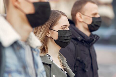 Brote de legionelosis en Nueva York cobra vidas y decenas de casos confirmados: Estas bacterias se propagan a través del aire acondicionado