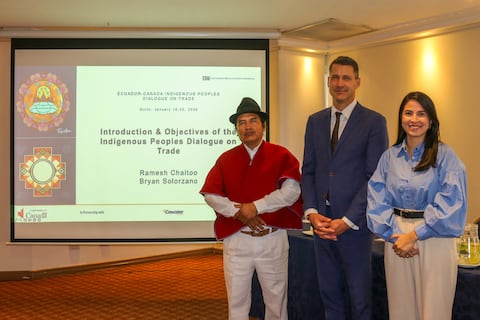 Diálogo entre pueblos indígenas de Ecuador y Canadá se da antes de la firma del acuerdo comercial que se prevé en el primer trimestre de 2026