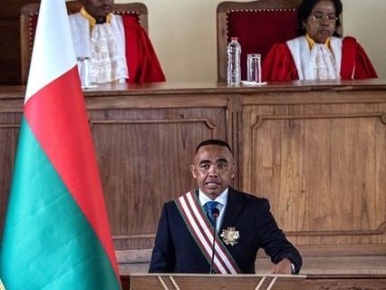 Junta militar de Madagascar disuelve el Gobierno y destituye al primer ministro