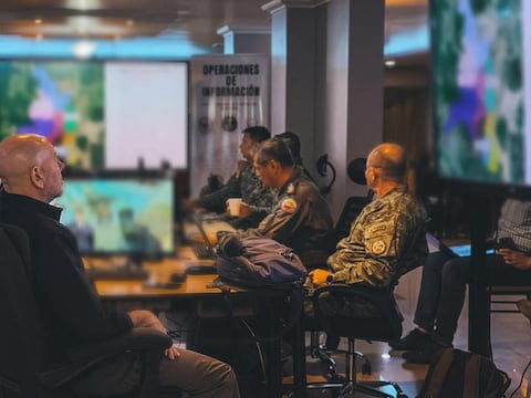 “Vamos a controlar los espacios donde las mafias han intentado imponerse”, dice ministro de Defensa antes del toque de queda