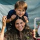“Amo crecer junto a mi hijo”: la cantante Luz Pinos habla de la maternidad que la transforma