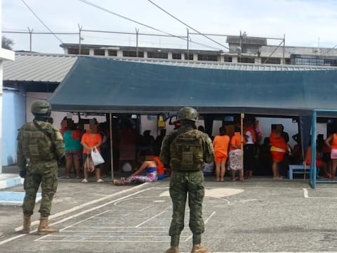 Cinco privadas de la libertad son investigadas por el ahorcamiento de una compañera de celda en la cárcel de Esmeraldas