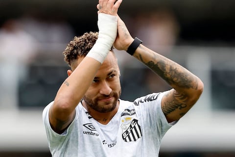 Santos FC, de Neymar, evita el descenso tras derrotar a Cruzeiro, de Kenny Arroyo, y clasifica a la Copa Sudamericana 2026