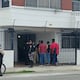 Tres hombres fueron asesinados en un inmueble de Salinas, a una cuadra del malecón