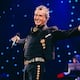 El video de Alejandro Fernandez cantando informalmente con el mariachi del restaurante donde fue a comer mariscos