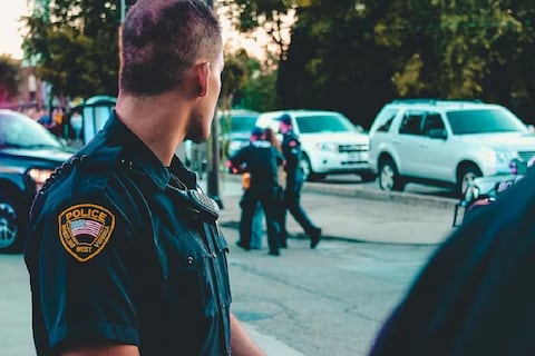 ‘Nos han pedido que no intervengamos’, dice la canciller Sommerfeld sobre caso de niño ecuatoriano de 5 años detenido en Texas