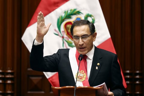Ordenan la excarcelación del expresidente de peruano Martín Vizcarra en juicio por sobornos